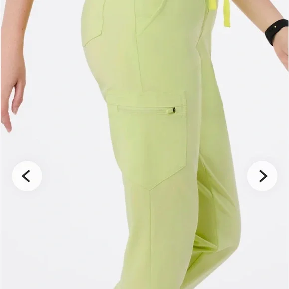 Figs Scrub Set EUC! Sea-Mist medium ruffle top and medium tall joggers! - Picture 8 of 8